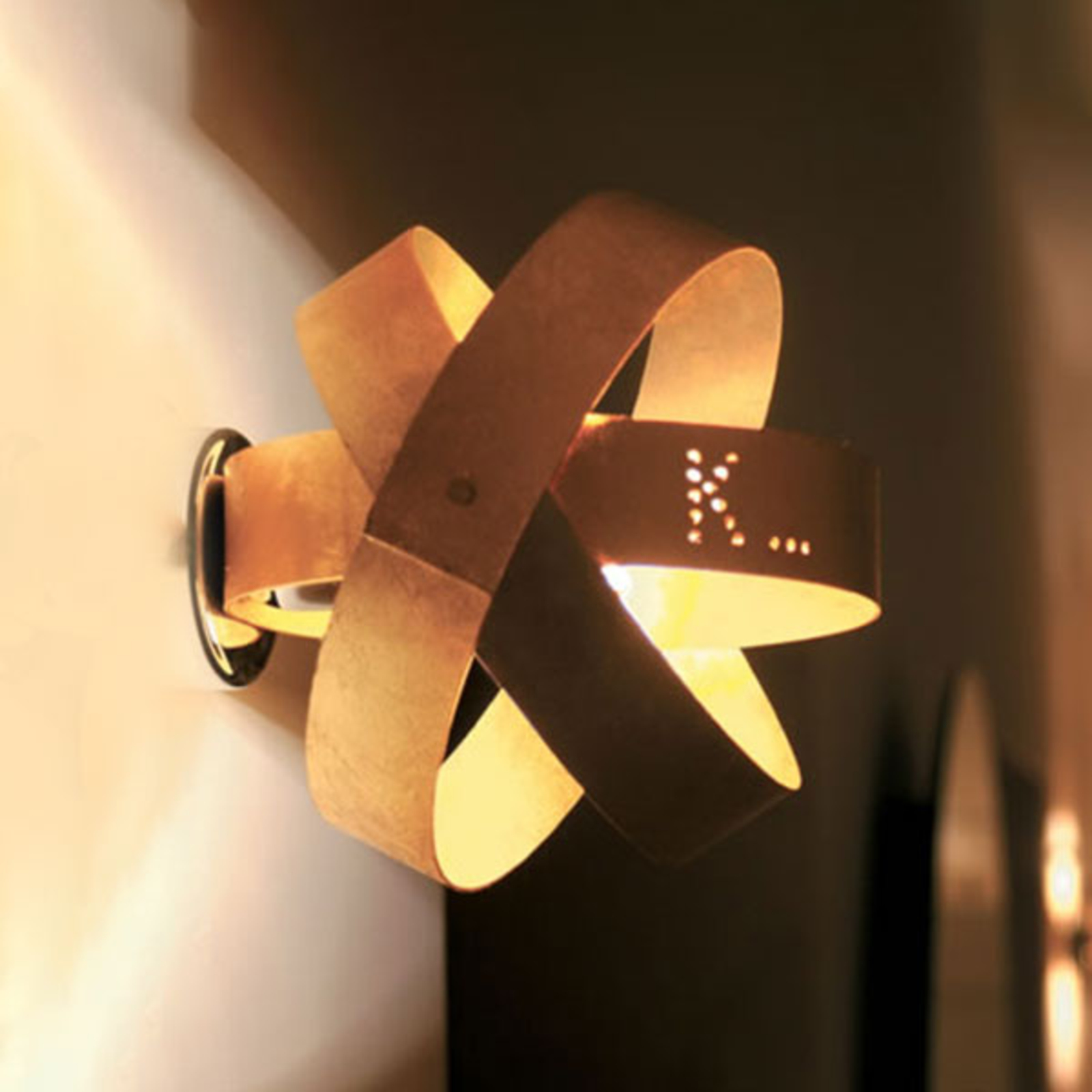 Knikerboker Ecliptika gold-coloured LED wall light, for Living / Dining Room, aluminium, gold leaf, E14, 4 W, energy efficiency: A+