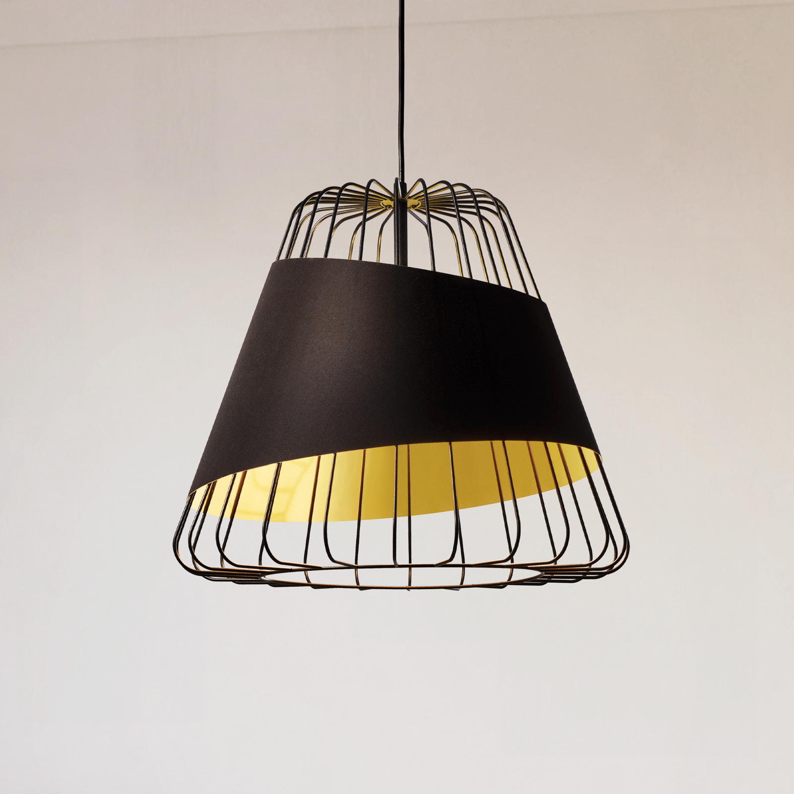 Pendellampe Austell, Ø 43 cm, schwarz/gold, Metall, Stoff