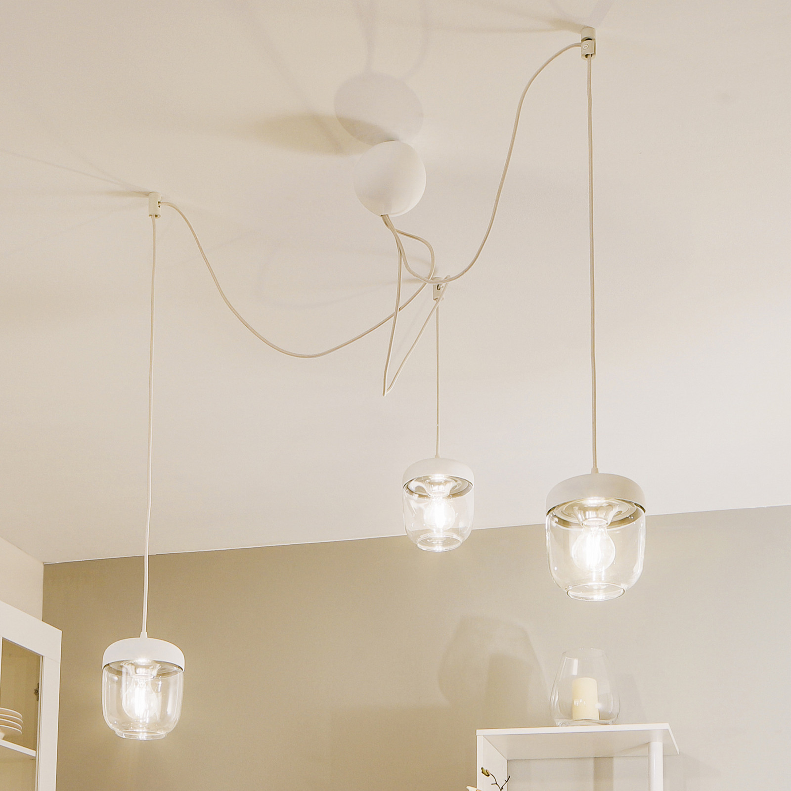 UMAGE Acorn lampă suspendată 3 becuri alb/oțel - Camera de zi / sufragerie - design - alb oțel lustruit transparent - Sticlă