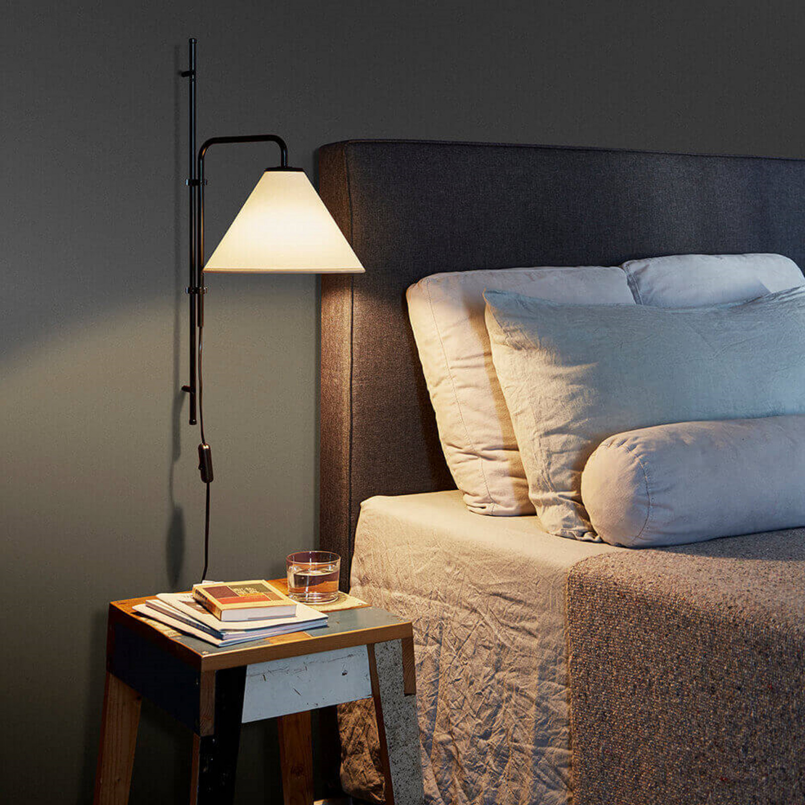 Funiculi Fabric Wandleuchte Schwarz-Weiß MARSET - Metall