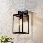 Hampton outdoor wall light