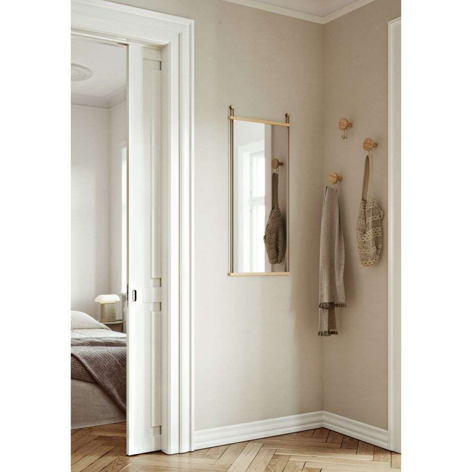 Suspended Mirror Large Stejar/Satin Alamă - Woud