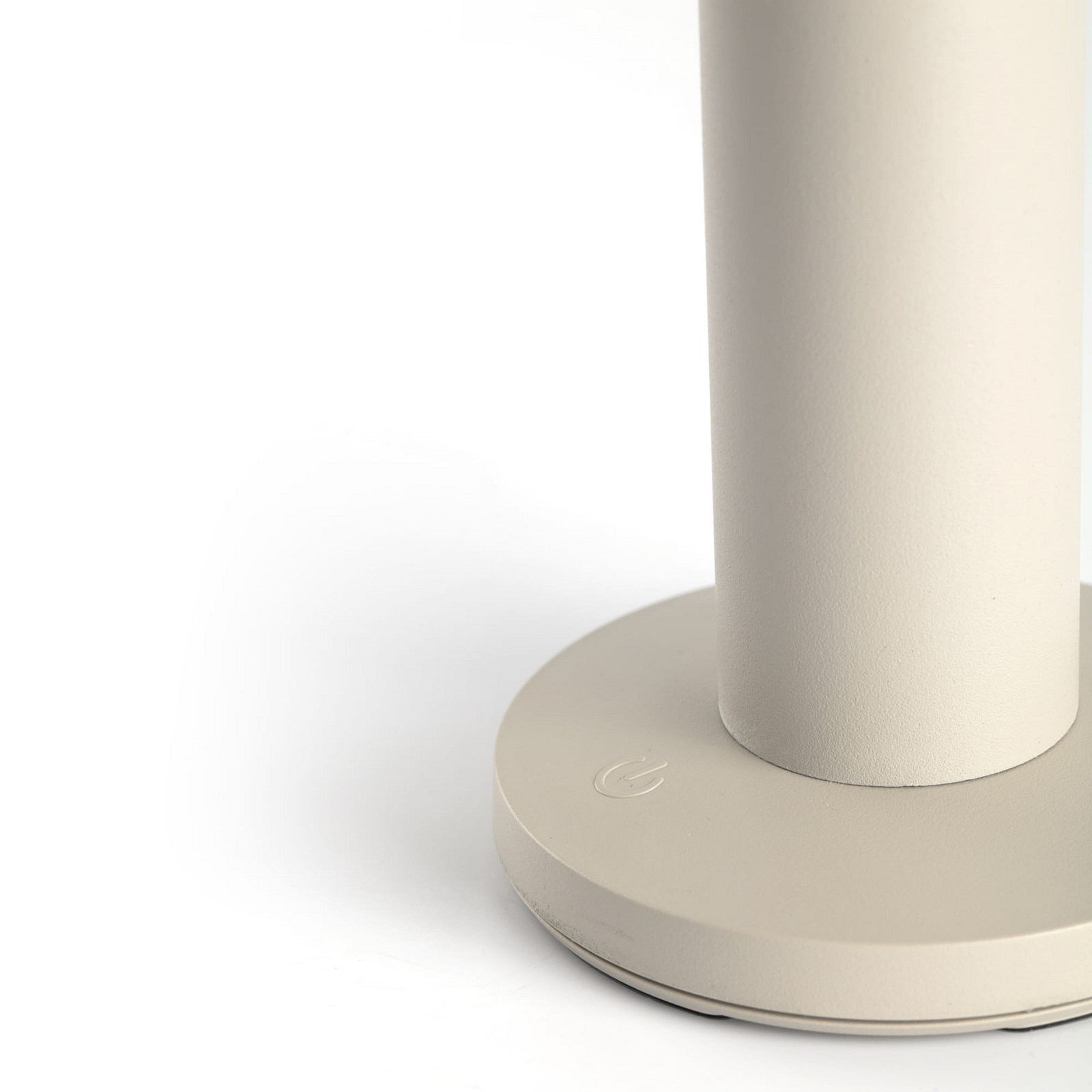 Lampe de table LED solaire Cairo, beige, plastique, IP44, 21 cm