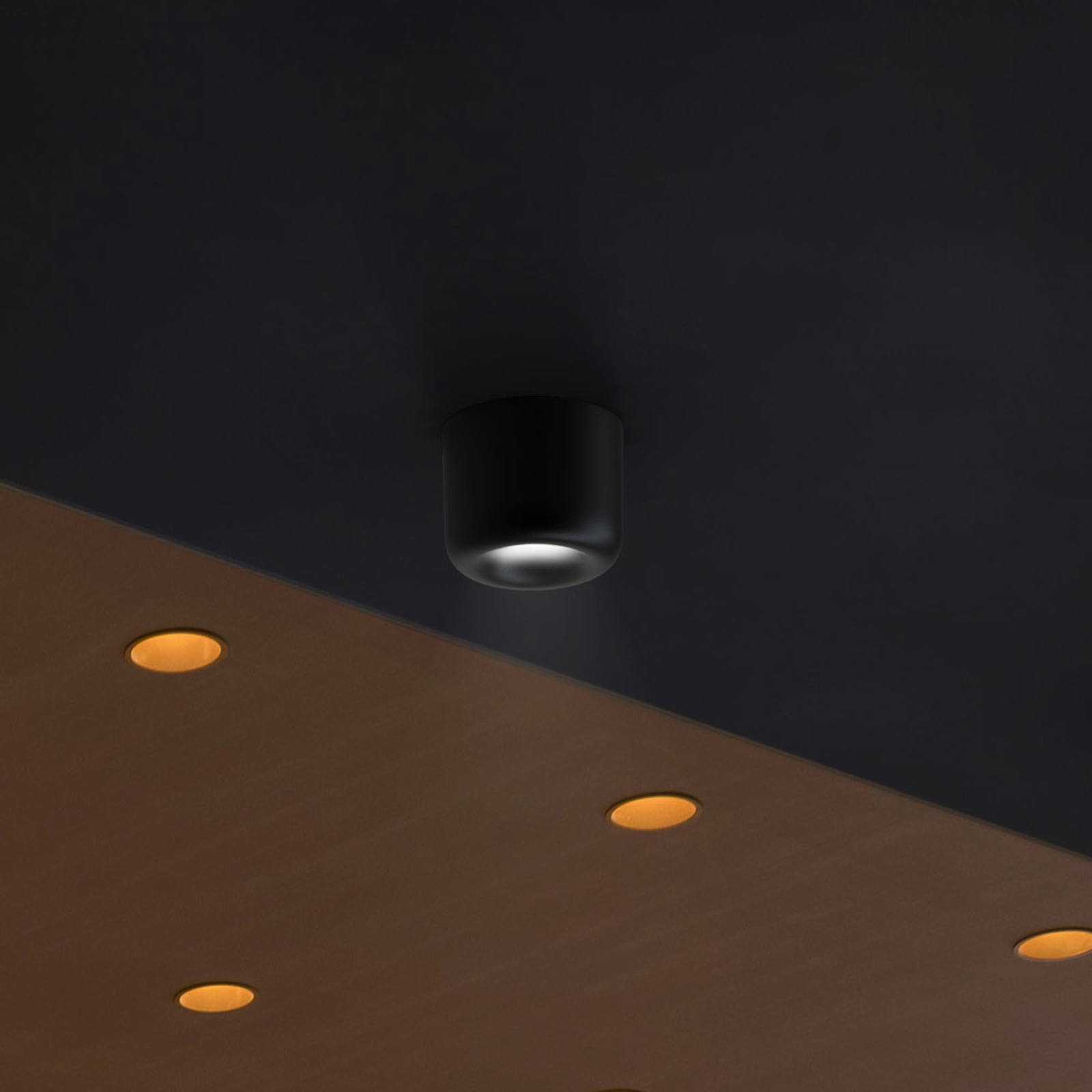 serien.lighting Cavity Ceiling L, negro