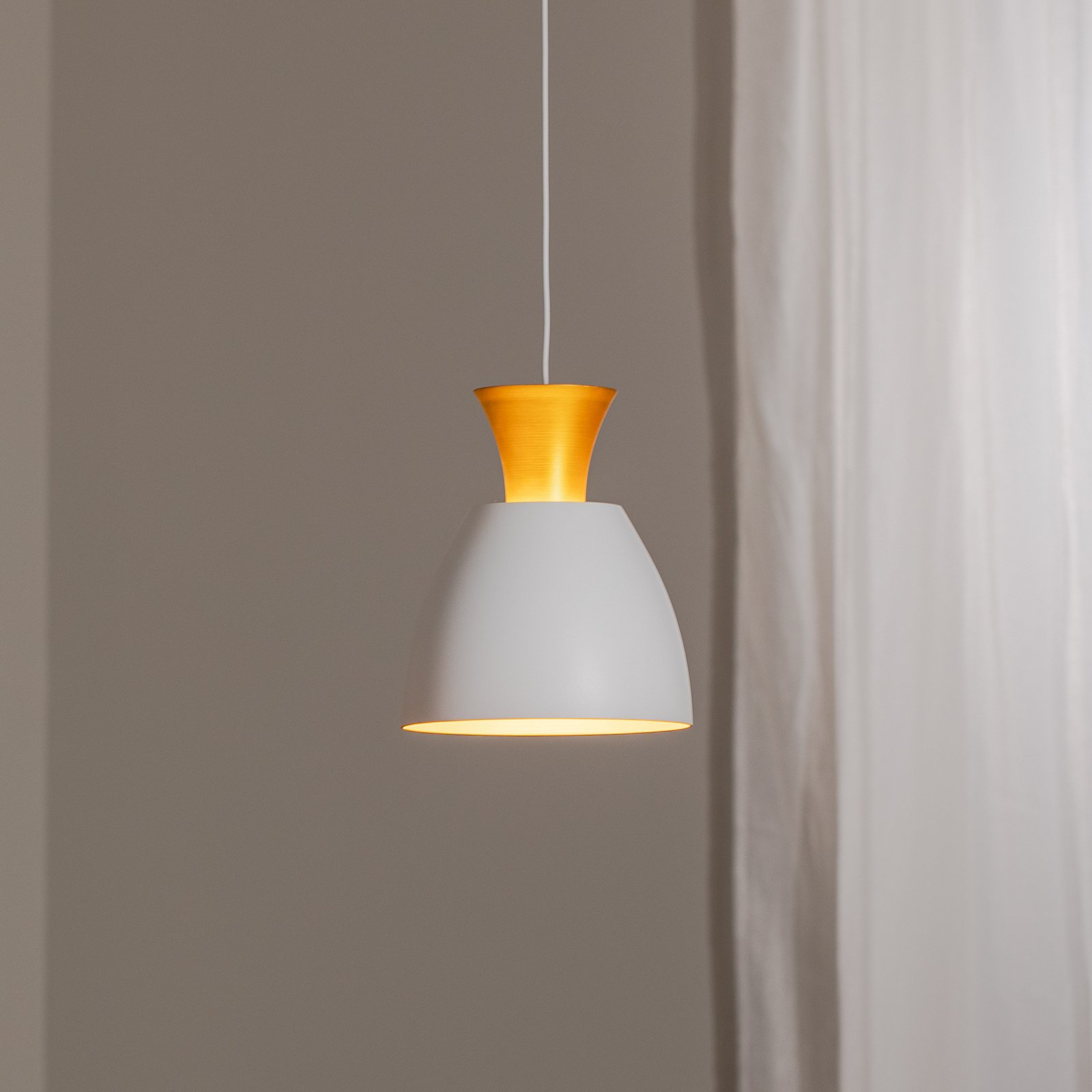 LED viseča svetilka Studio Line 51277, bela/medenina, Ø 20 cm