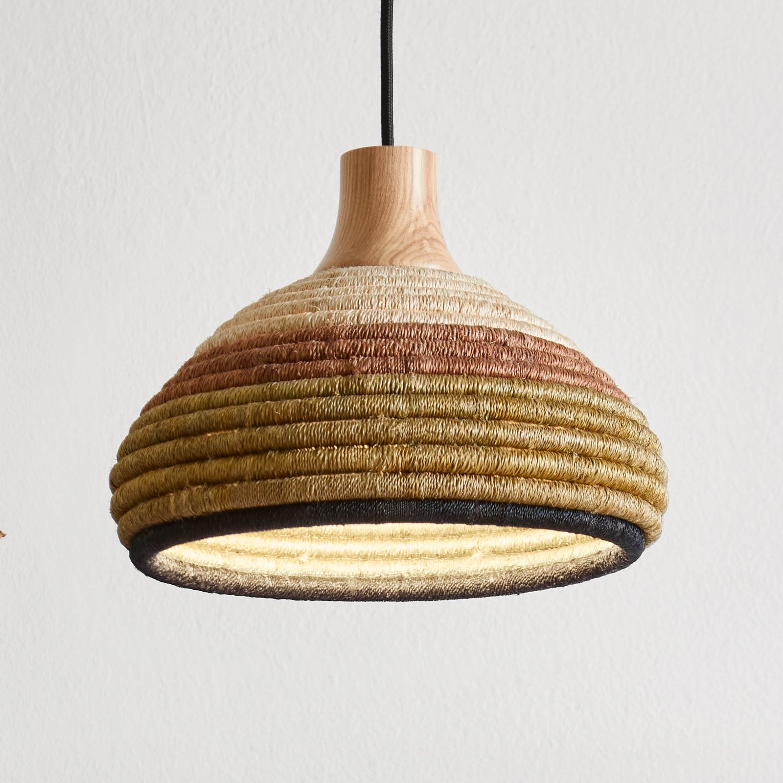 Forestier Grass XS pendant light, rattan and abacá