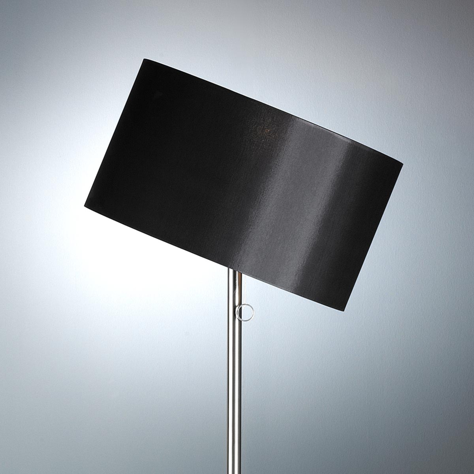 TECNOLUMEN Baton – dizajnérska stojaca lampa