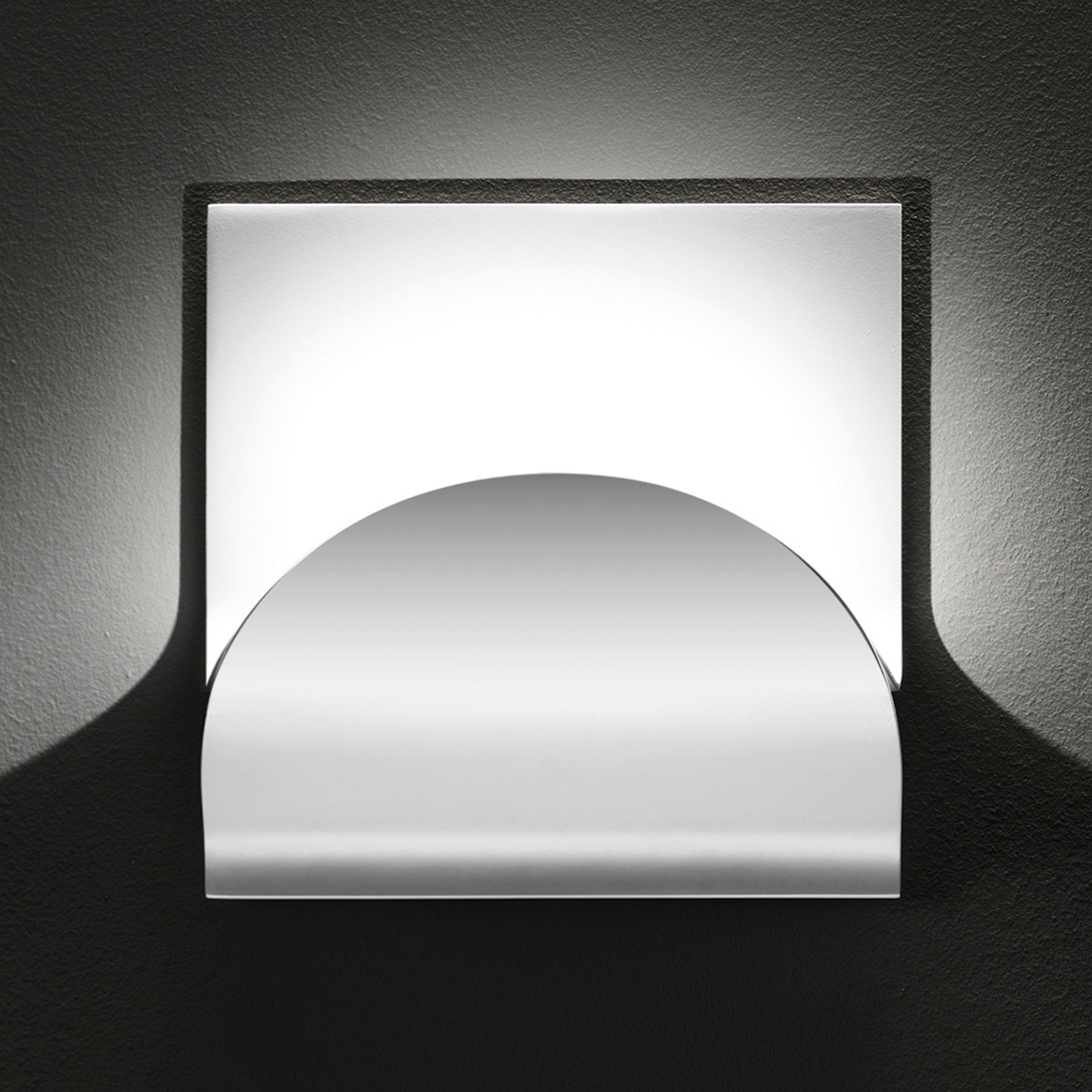 Cini&Nils Incontro LED wall light