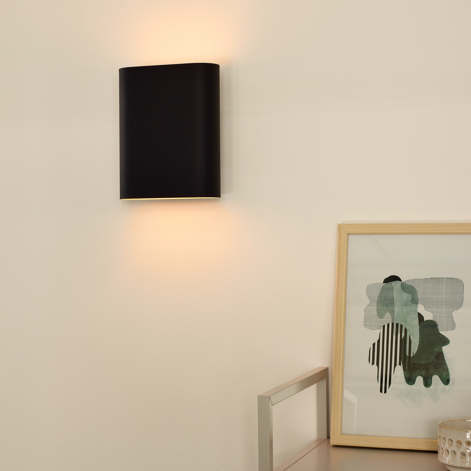 Aplique de pared OVALIS, negro, altura 20 cm, metal, luz hacia arriba/abajo, E14
