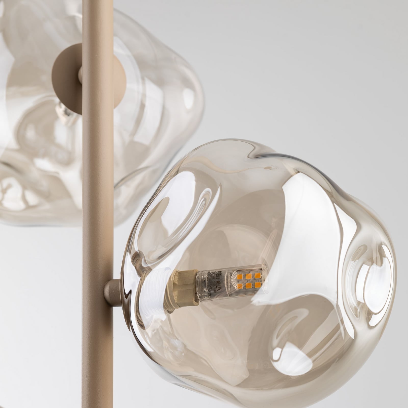 Suspension Lava, à 3 lampes, Ø 29 cm, sable/cognac, G9
