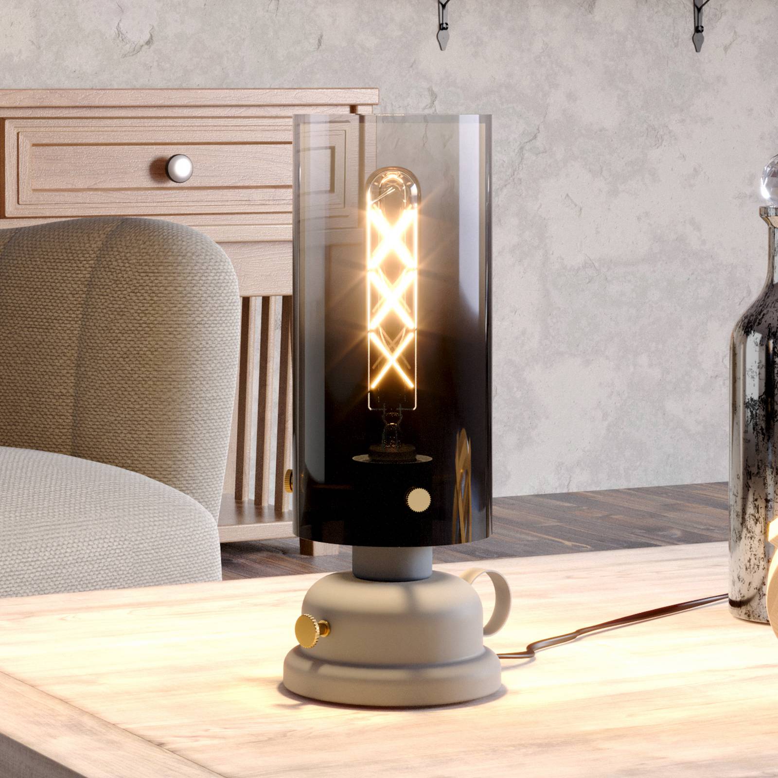 EGLO Stolní lampa Gargrave vzhled petrolejové lampy