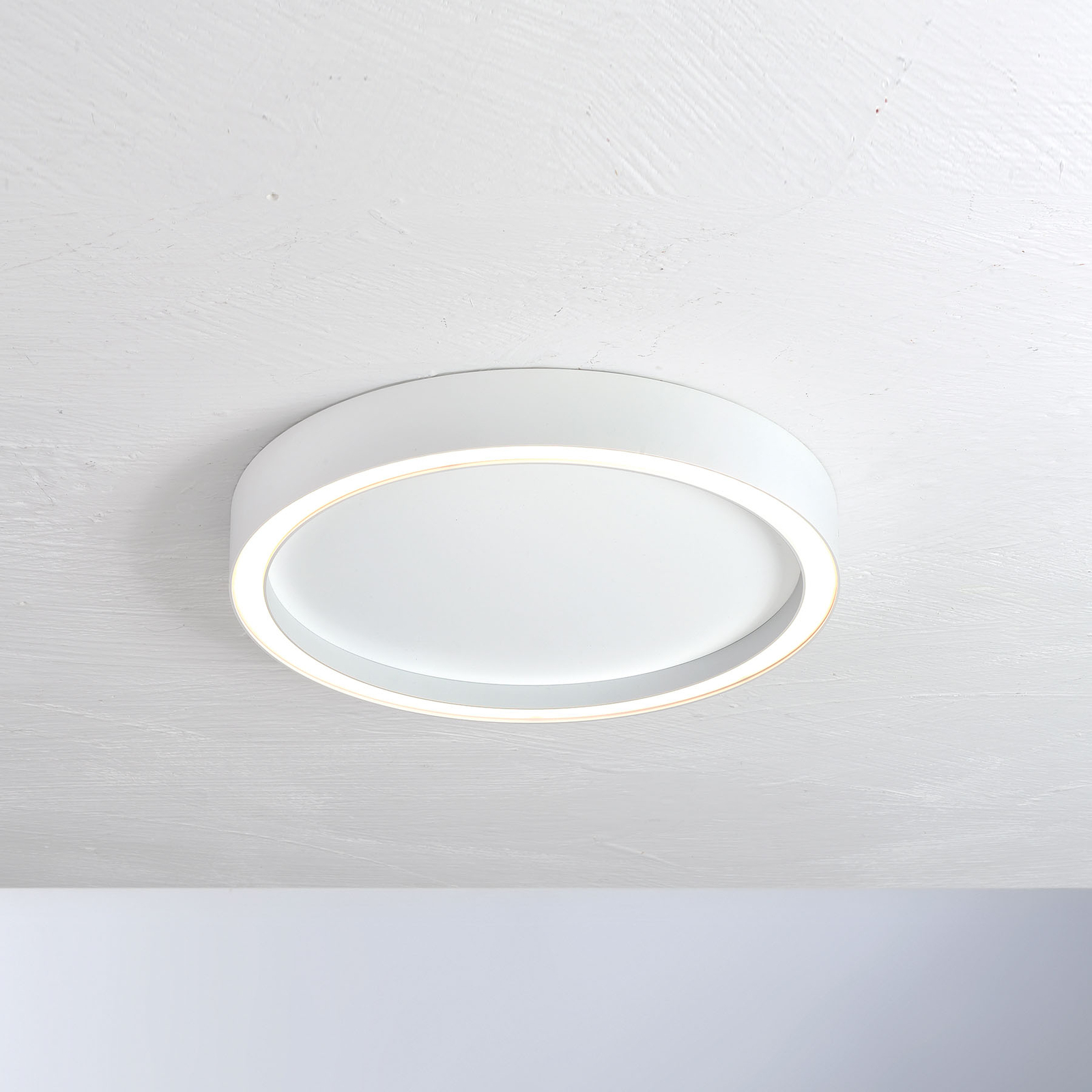 Bopp Aura plafonnier LED Ø 40 cm blanc/blanc