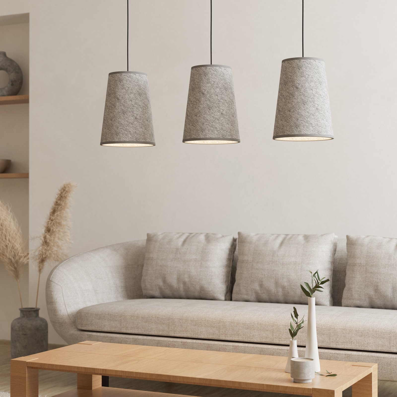 Hanglamp Alsager met drie vilten kappen