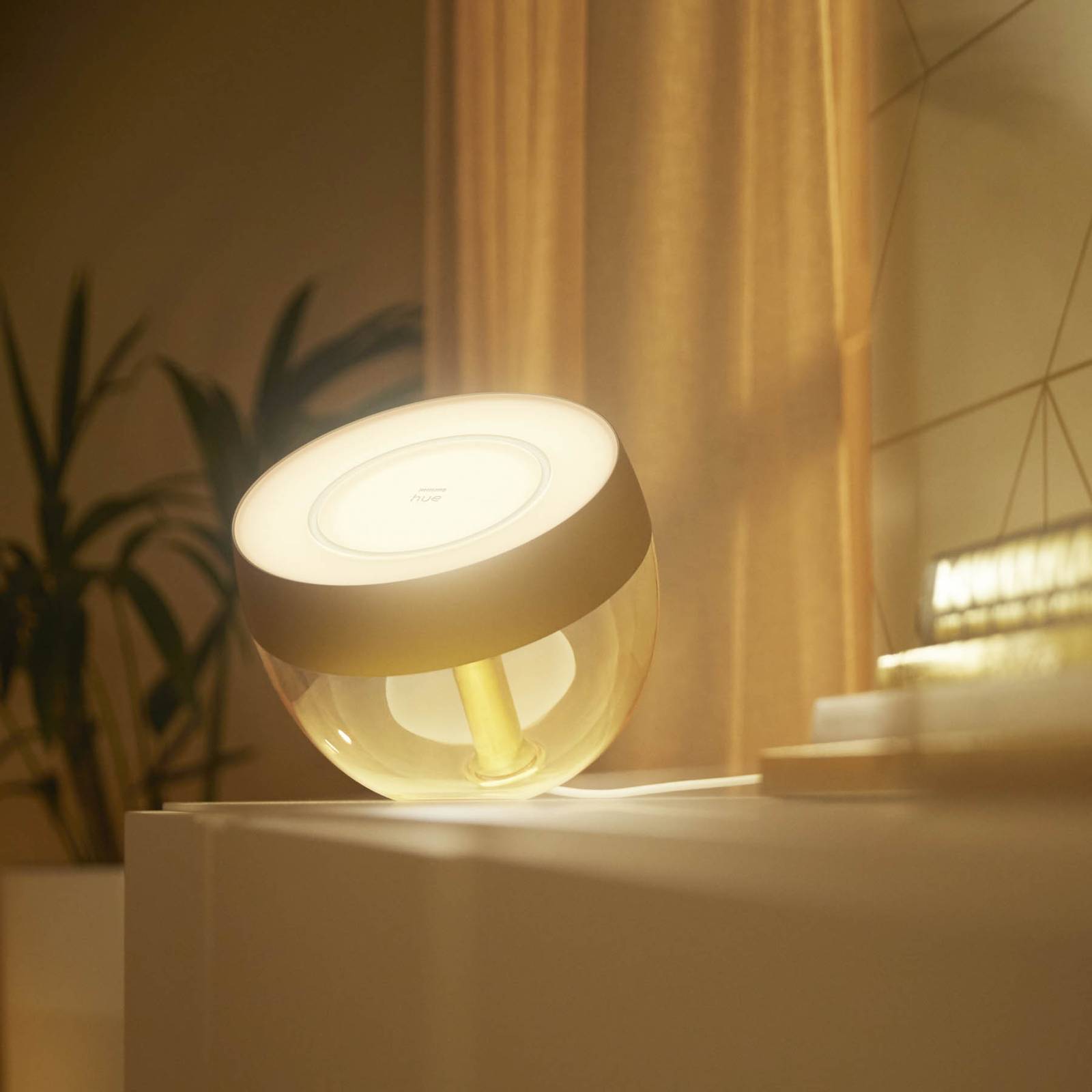 Philips Hue Iris WACA lampa stołowa LED, złota