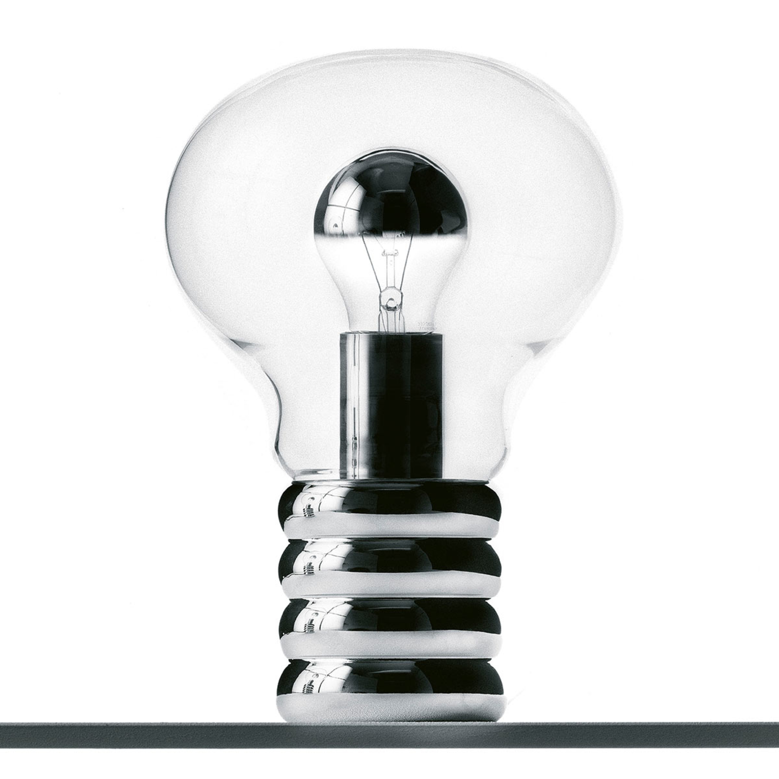 Lámpara de mesa Bulb: el clásico de Ingo Maurer
