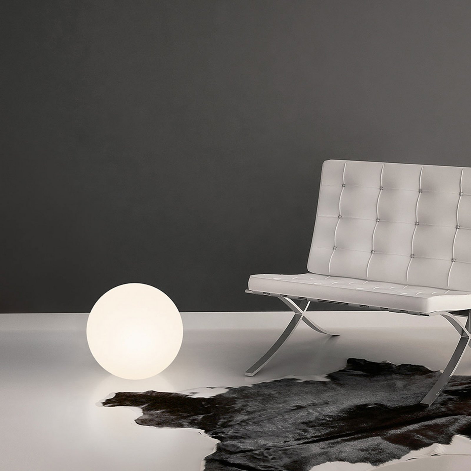 LED подова лампа Oh!, Ø 38 cm, E27, поликарбонат, бяла LED подова лампа Oh!, Ø 38 cm, E27, поликарбонат, бяла