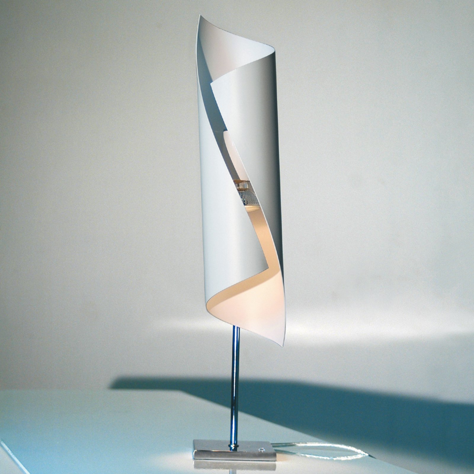 I vitt - designer-bordslampa Hué, 50 cm hög