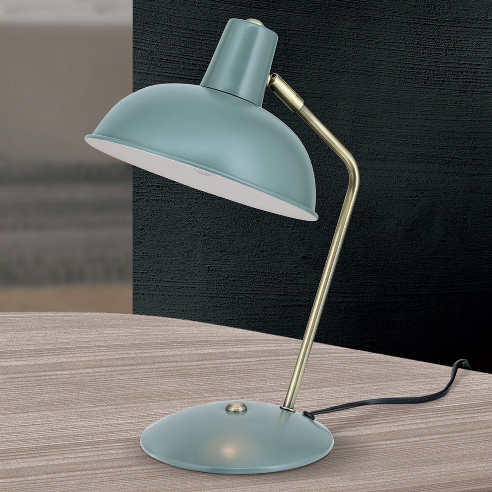 En aspecto vintage - lámpara de mesa Fedra verde