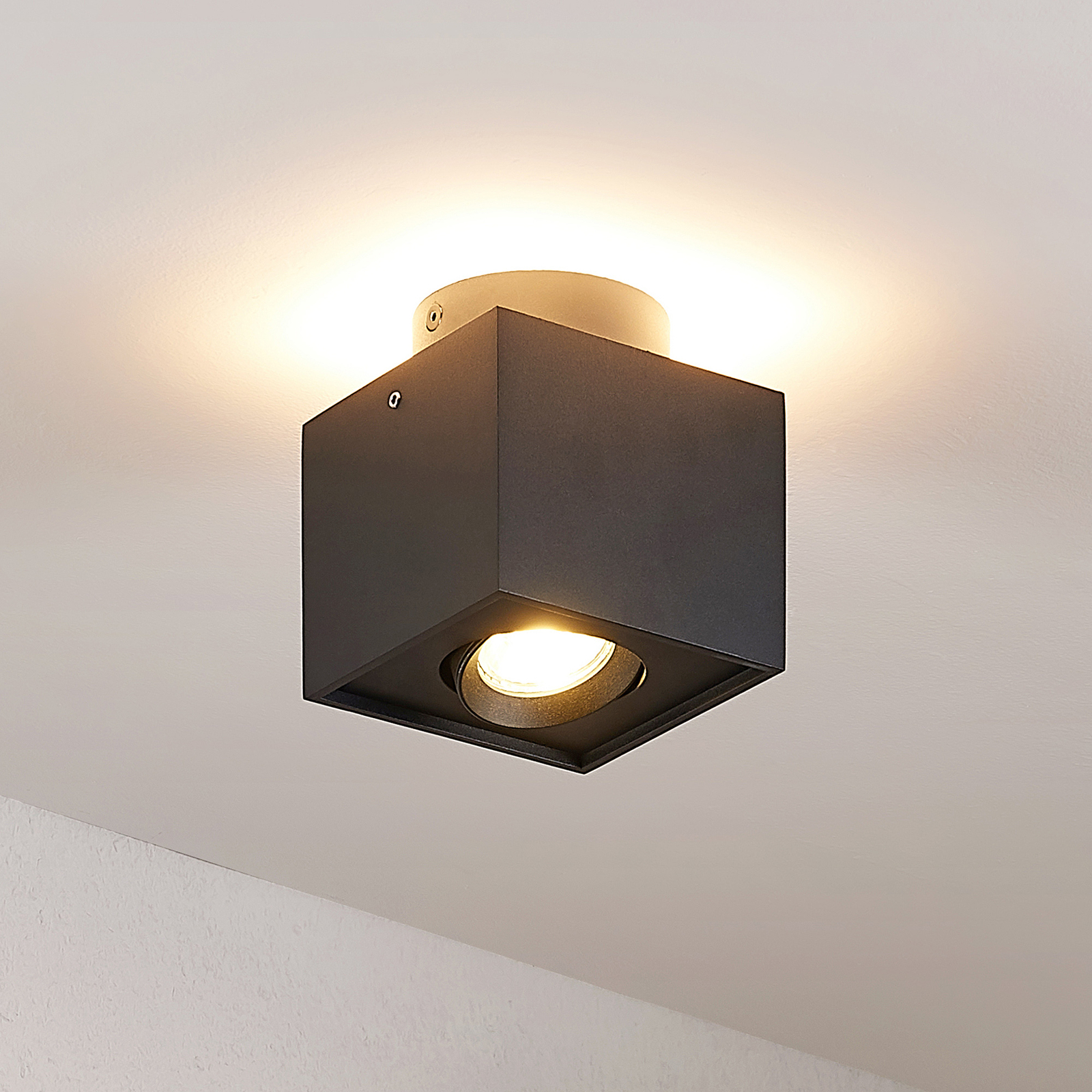 Arcchio Walisa plafondlamp, hoekig, zwart