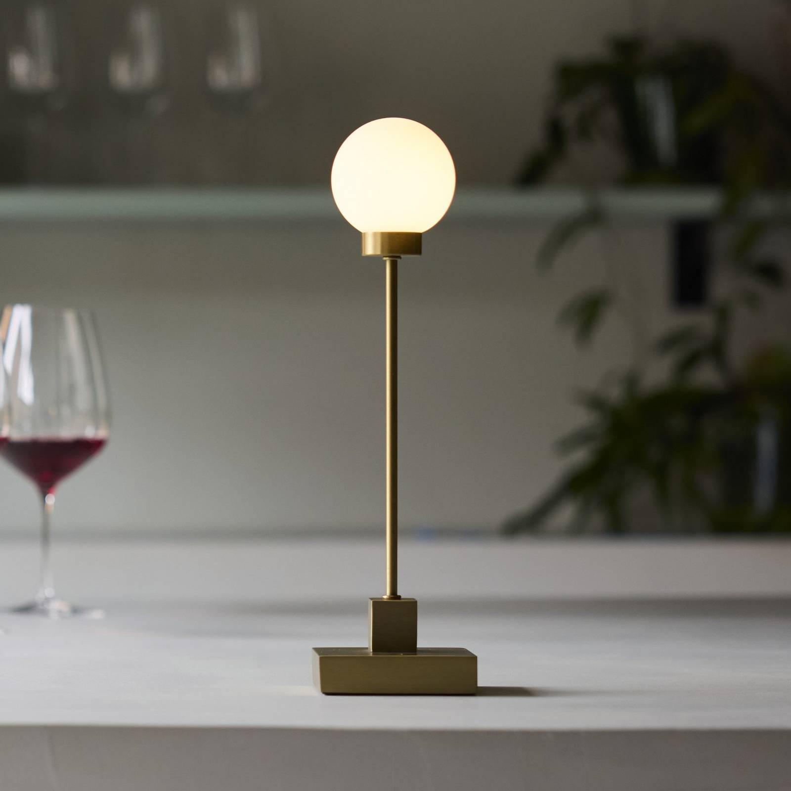 Northern LED-Akku-Tischleuchte Snowball messingfarben 2700 K günstig online kaufen