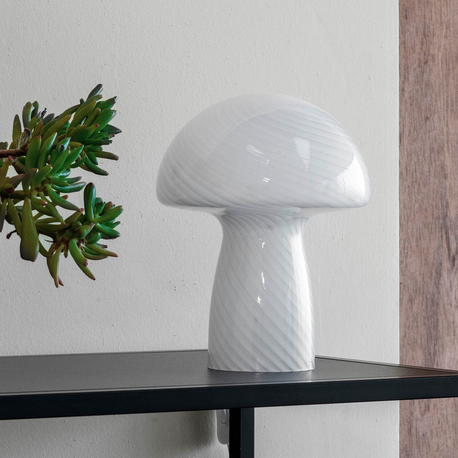 Dyberg Larsen Mushroom table lamp, white, height 23 cm, glass