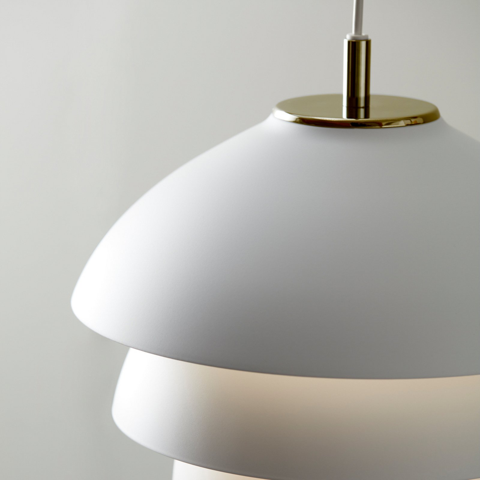 Valencia pendellampe, Ø 32 cm, hvit/messing, E27 - Belid Valencia pendellampe, Ø 32 cm, hvit/messing, E27 - Belid