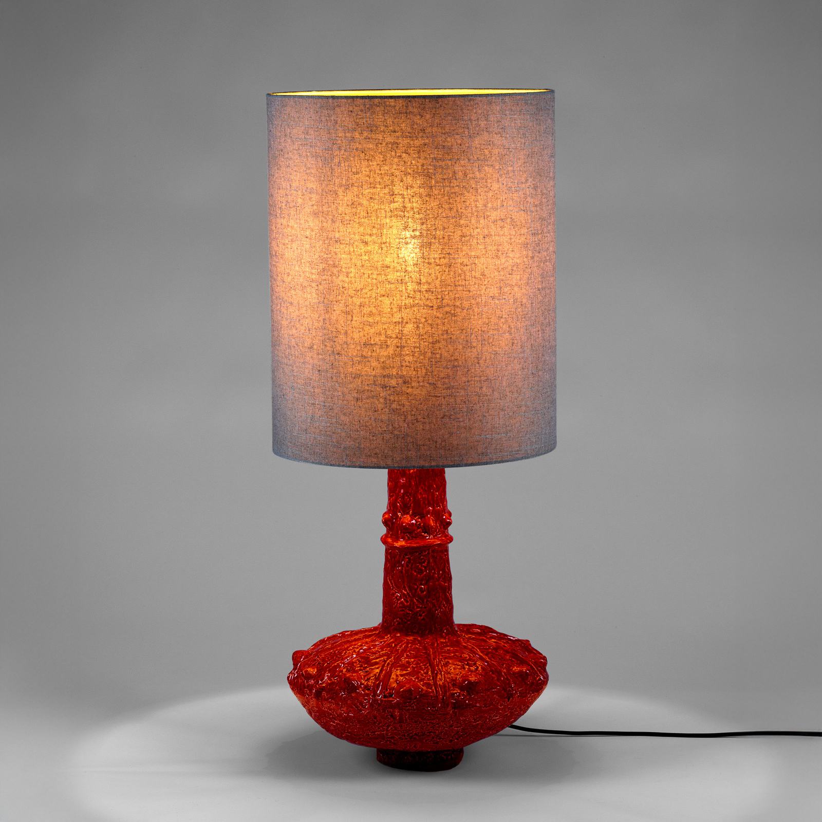 ORANGE GEORGIA bordlampe, steingods, tekstil, høyde 97 cm – Serax