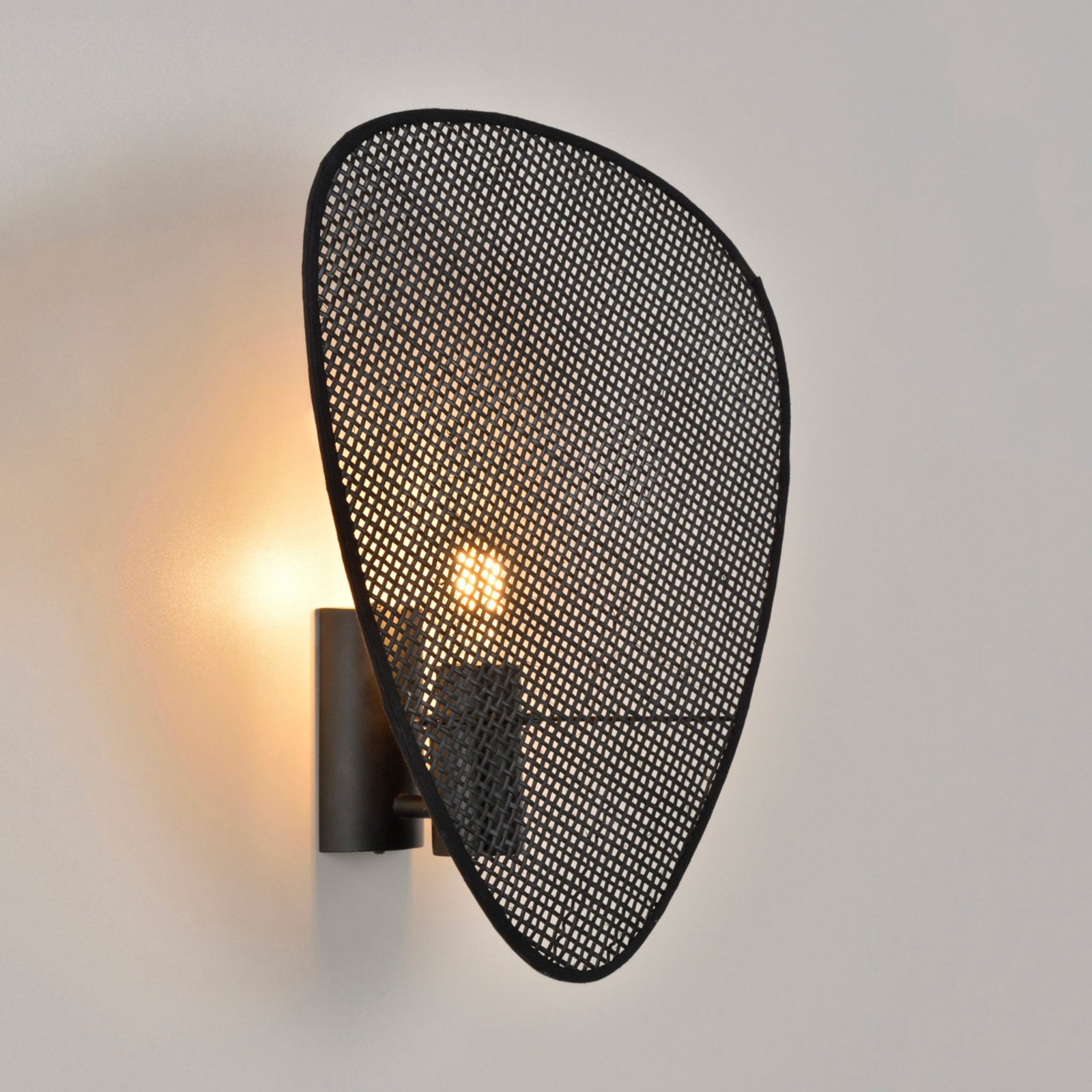 Wandlampe Screen, 42 cm hoch, schwarz, Rattan - MARKET SET Wandlampe Screen, 42 cm hoch, schwarz, Rattan - MARKET SET