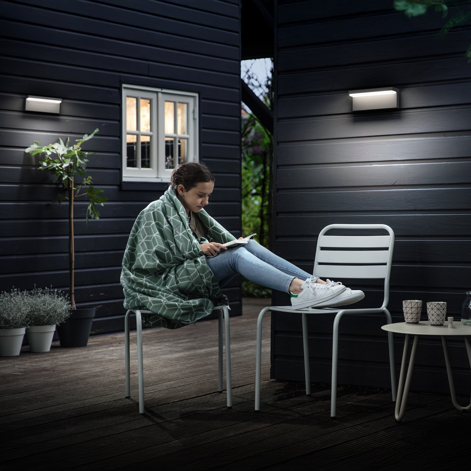 Philips LED лампа за външна стена Bustan UE, комплект от 2 броя, 2700 K