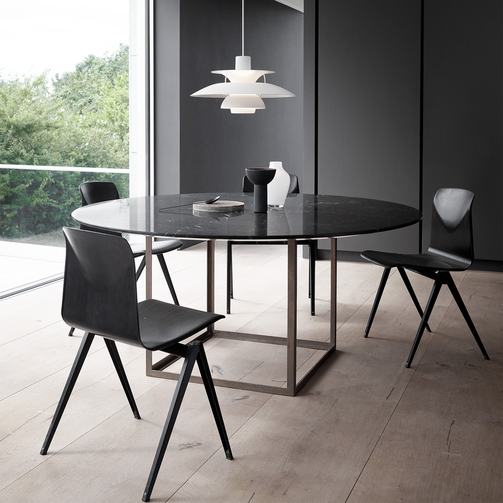 Louis Poulsen PH 5 Mini pendant monochrome white, for Living / Dining Room, aluminium, E14, 20 W, energy efficiency: A++, H: 16.3 cm