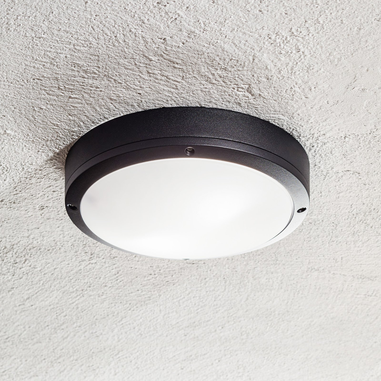 Desi 28 Kattovalaisin Black - Nordlux