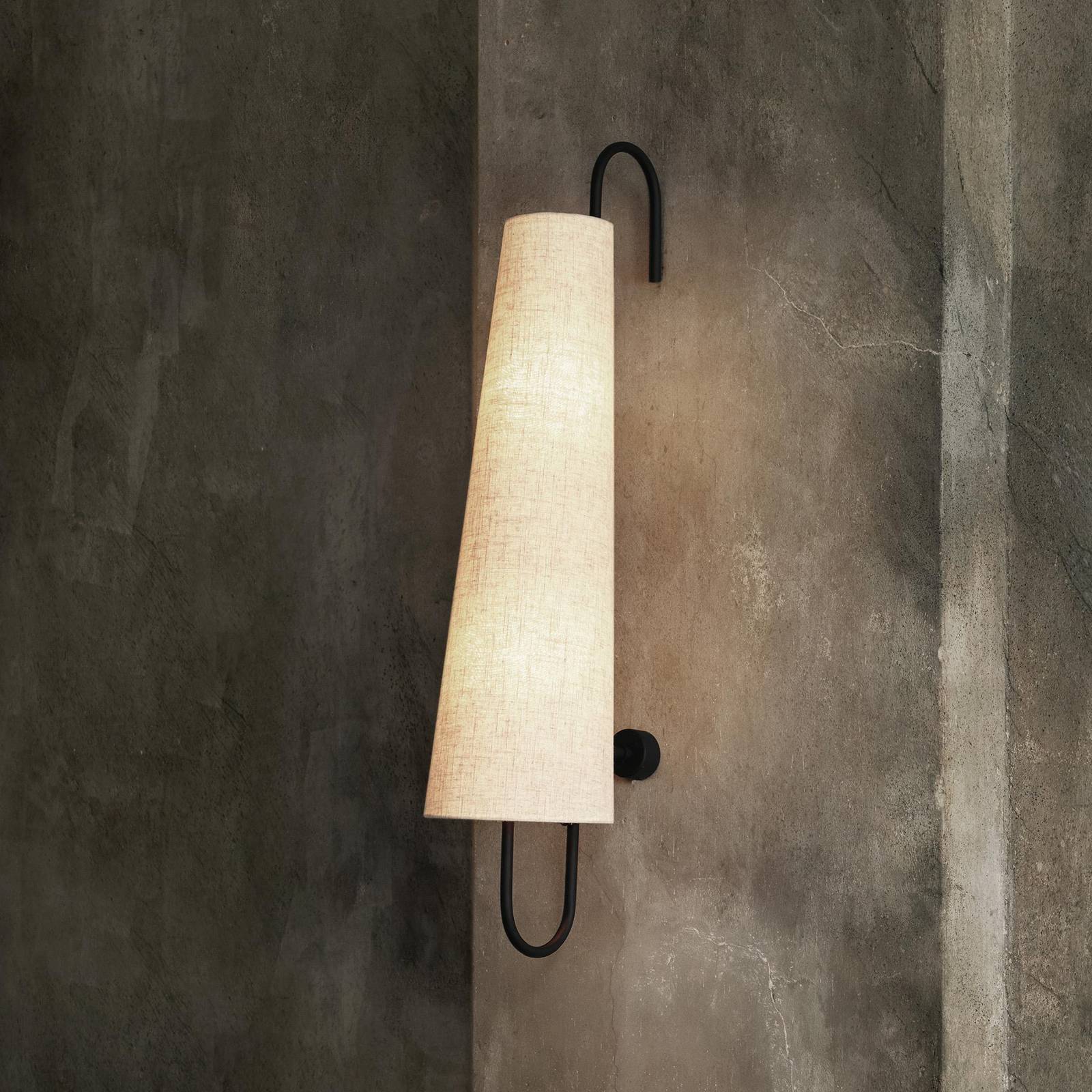 ferm LIVING Ancora vägglampa kontakt textil 98,5 cm