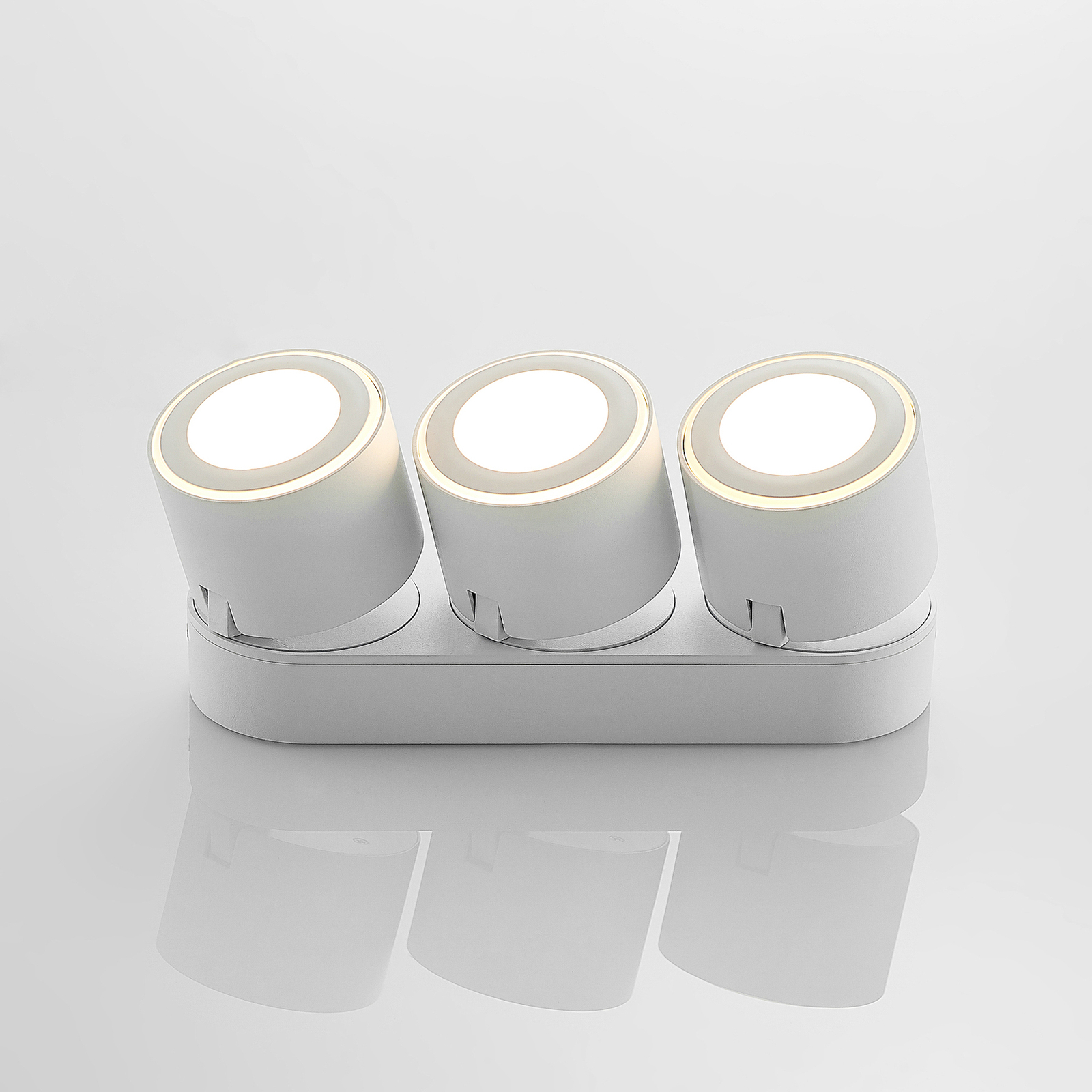 Lindby Lowie spot LED, 3 luci, bianco