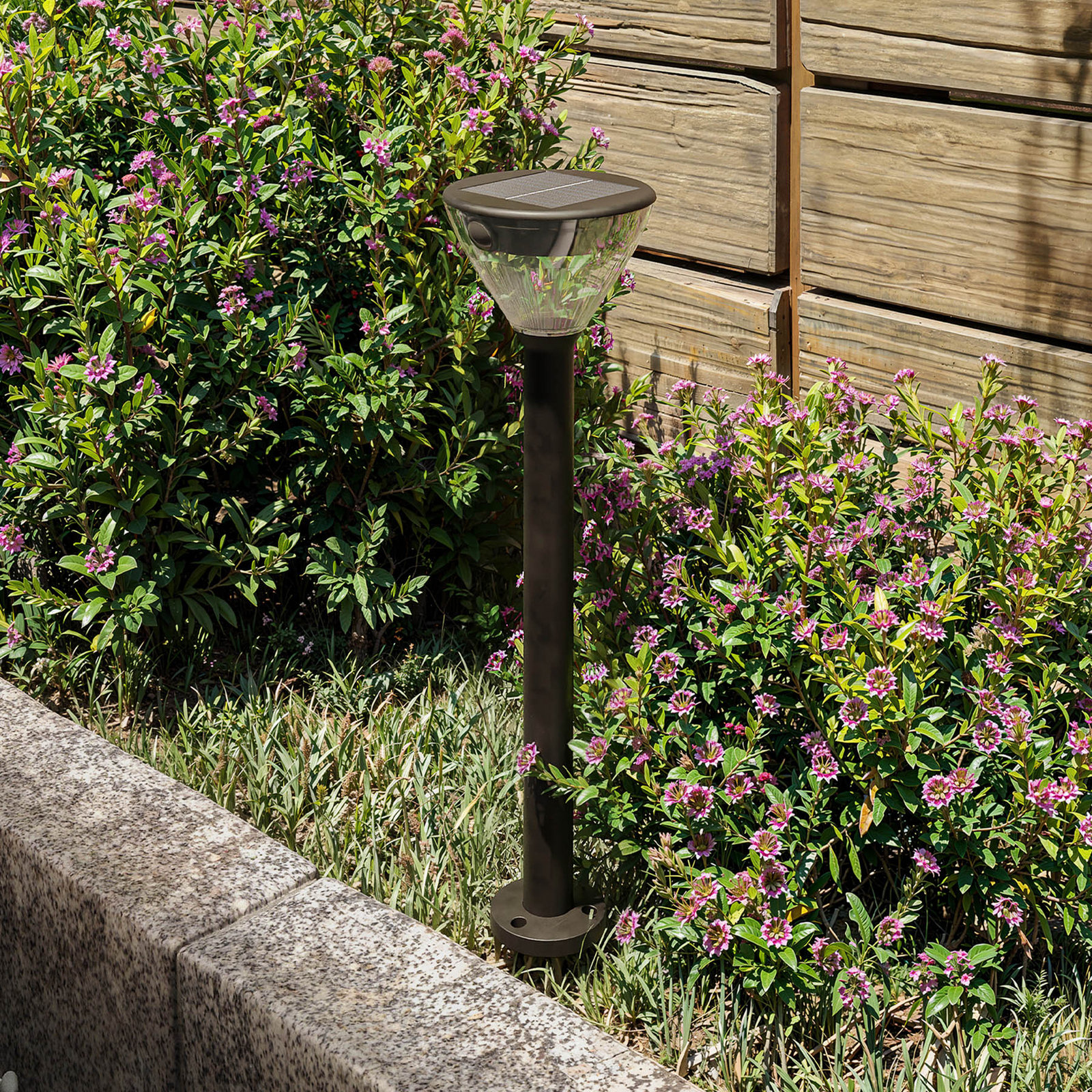 Lampada da strada a LED e solare Philips Kyna, nera, con sensore, IP44