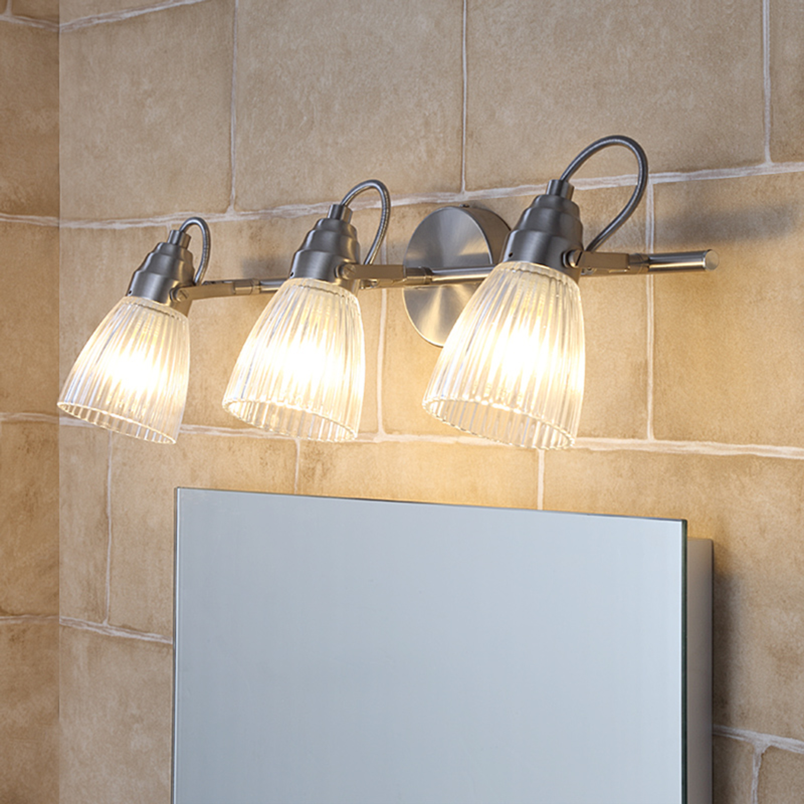Kara fürdőszoba fali spotlámpa G9-LED, 3 izzós