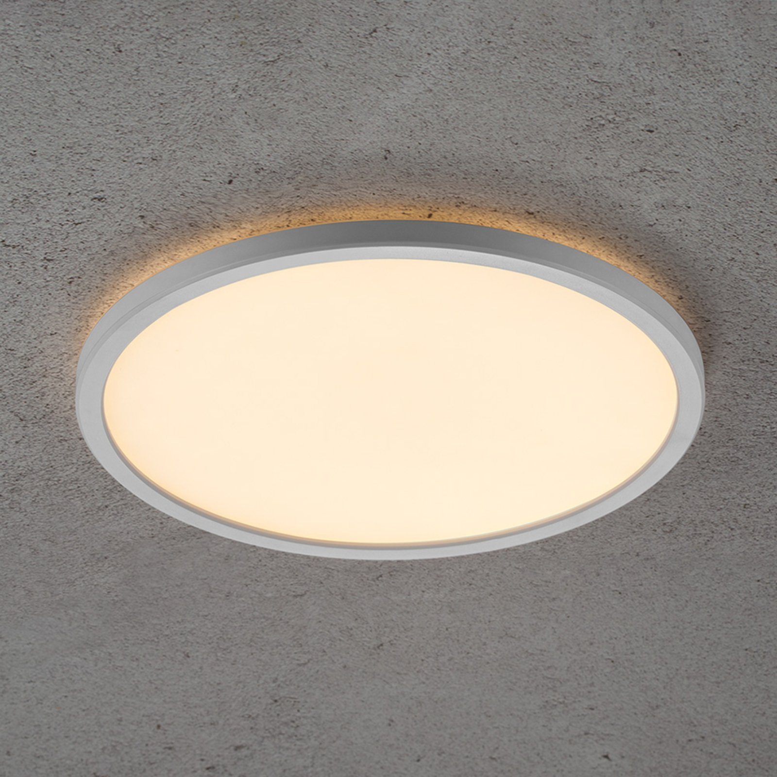 Oja 29 Ceiling Lamp 3-Step White - Nordlux