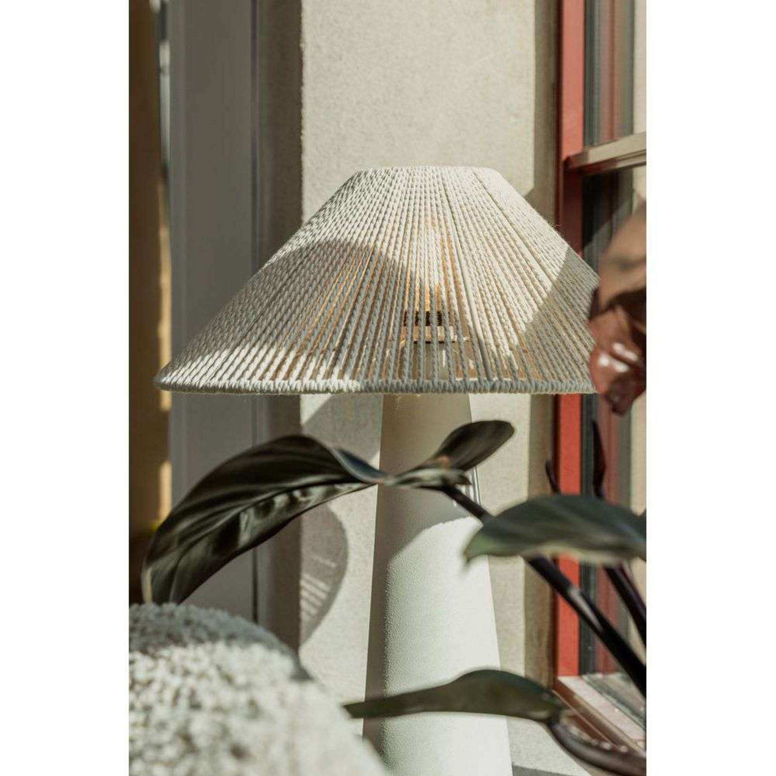 Favoro Table Lamp Beige - Markslöjd