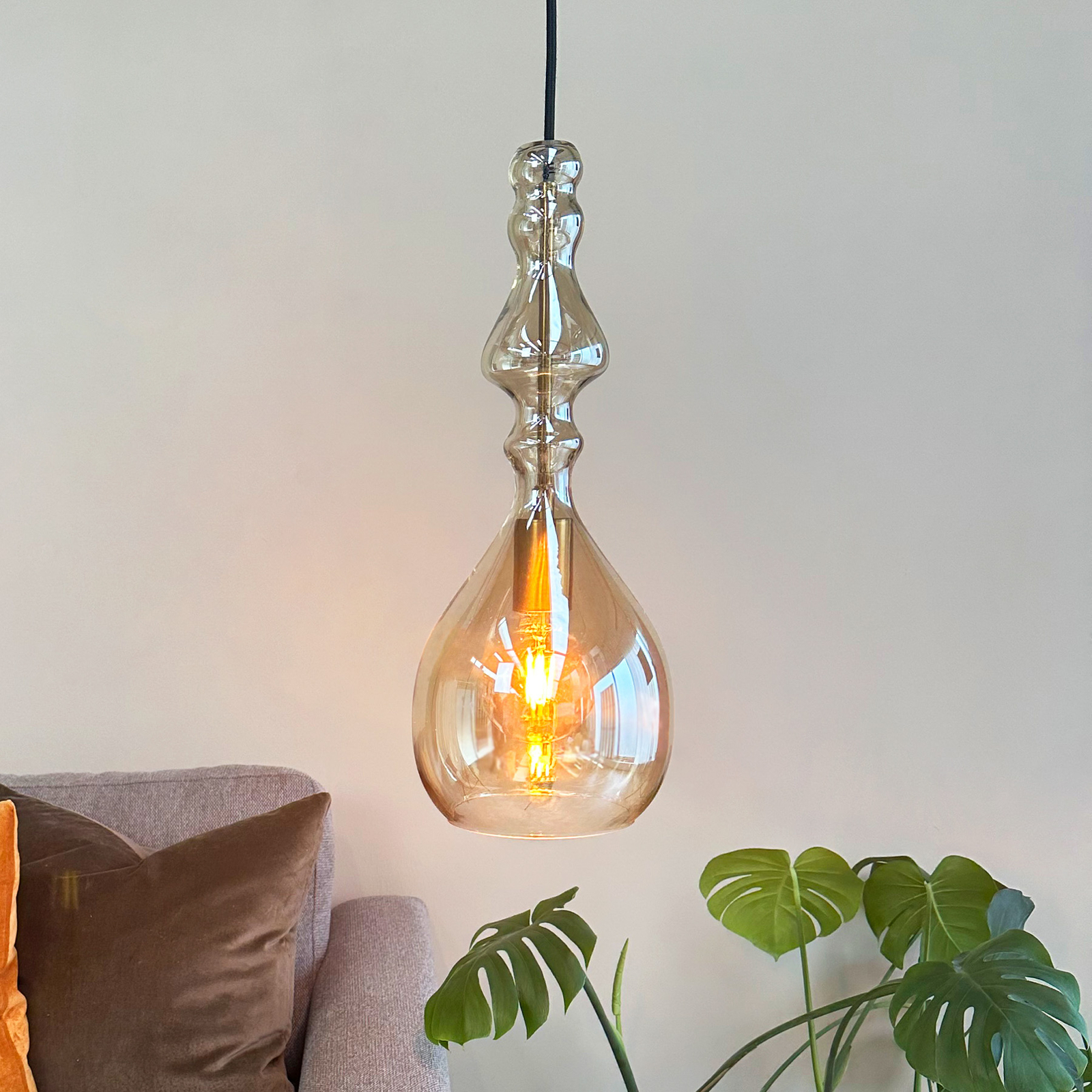 Dyberg Larsen Lea Pendellampe aus Glas Dyberg Larsen Lea Pendellampe aus Glas