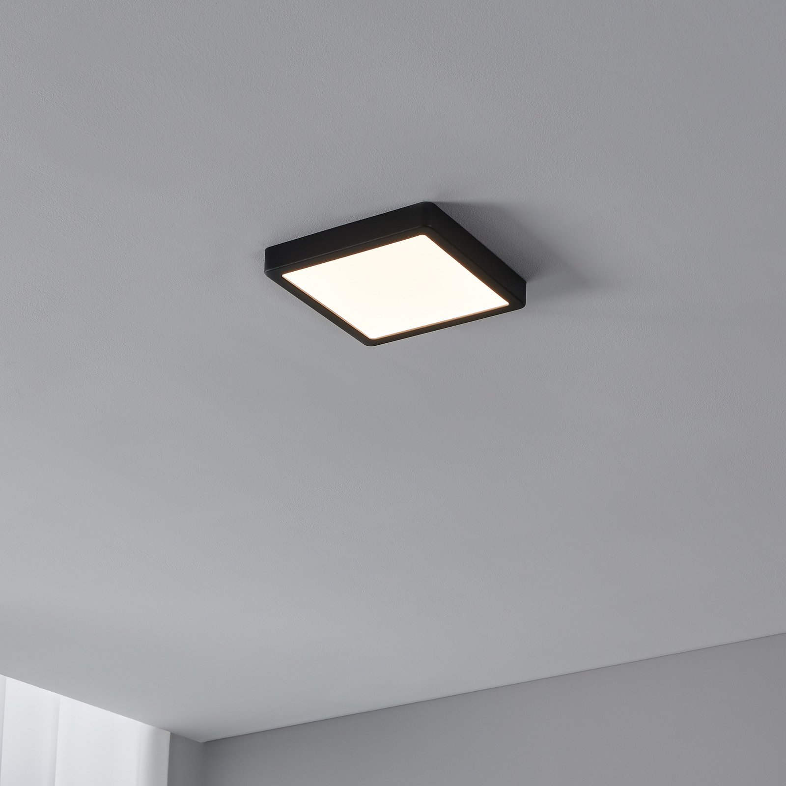 EGLO connect Fueva-Z lampa sufitowa 21x21cm czarna