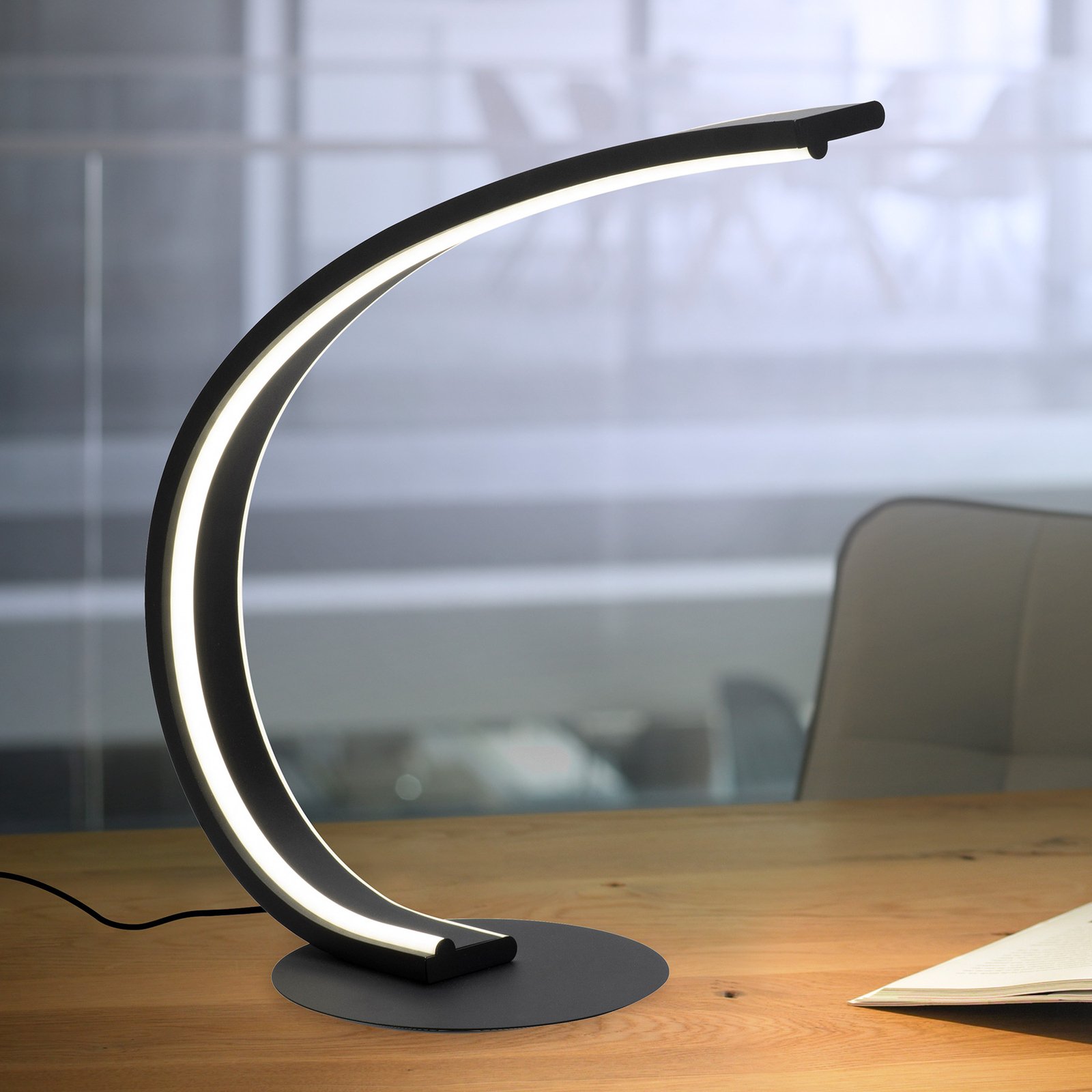 Paul Neuhaus Q-VITO LED stolní lampa ohnutá černá