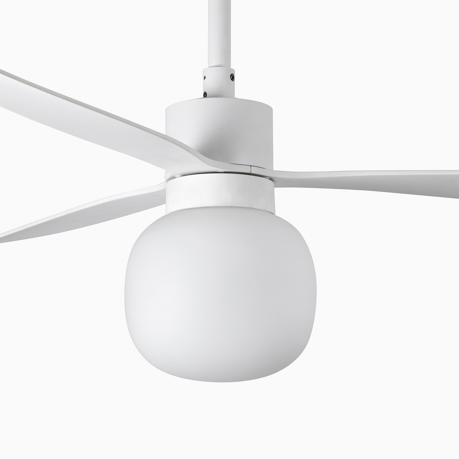 Ventilator de tavan cu LED Amelia Ball L, alb, curent continuu, silențios, 132