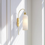 Maytoni Antic wall light with a glass lampshade