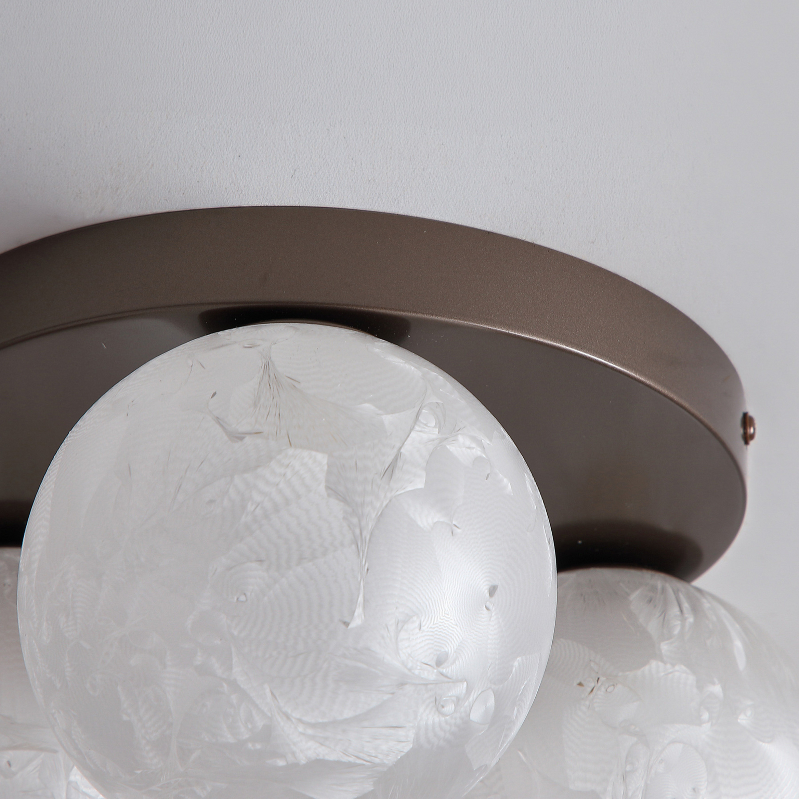 Plafón Frosty, 3 luces, color bronce, cristal esmerilado, G9 Plafón Frosty, 3 luces, color bronce, cristal esmerilado, G9