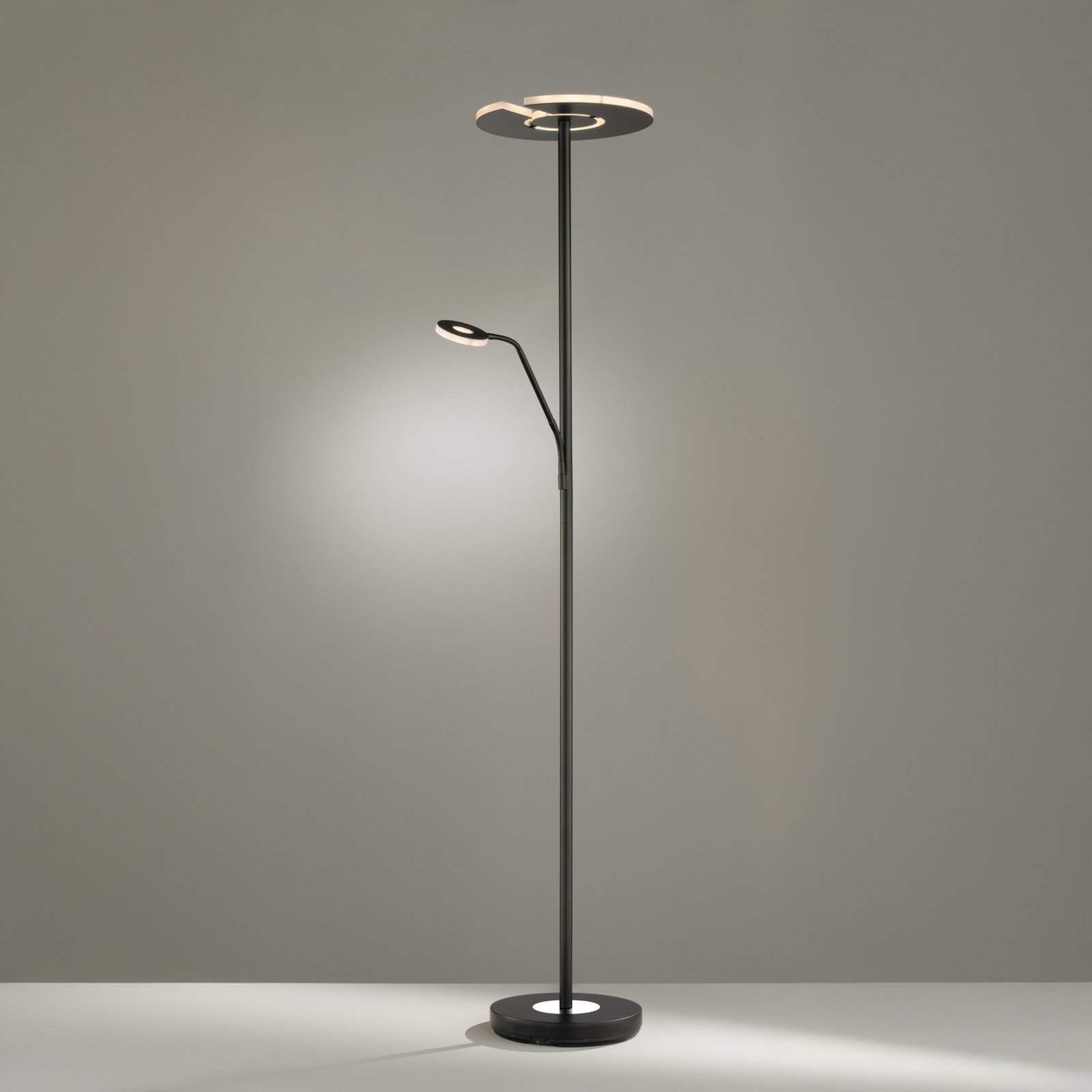 LED-gulvlampe Dent, svart, 180 cm, CCT, 2 lyskilder LED-gulvlampe Dent, svart, 180 cm, CCT, 2 lyskilder