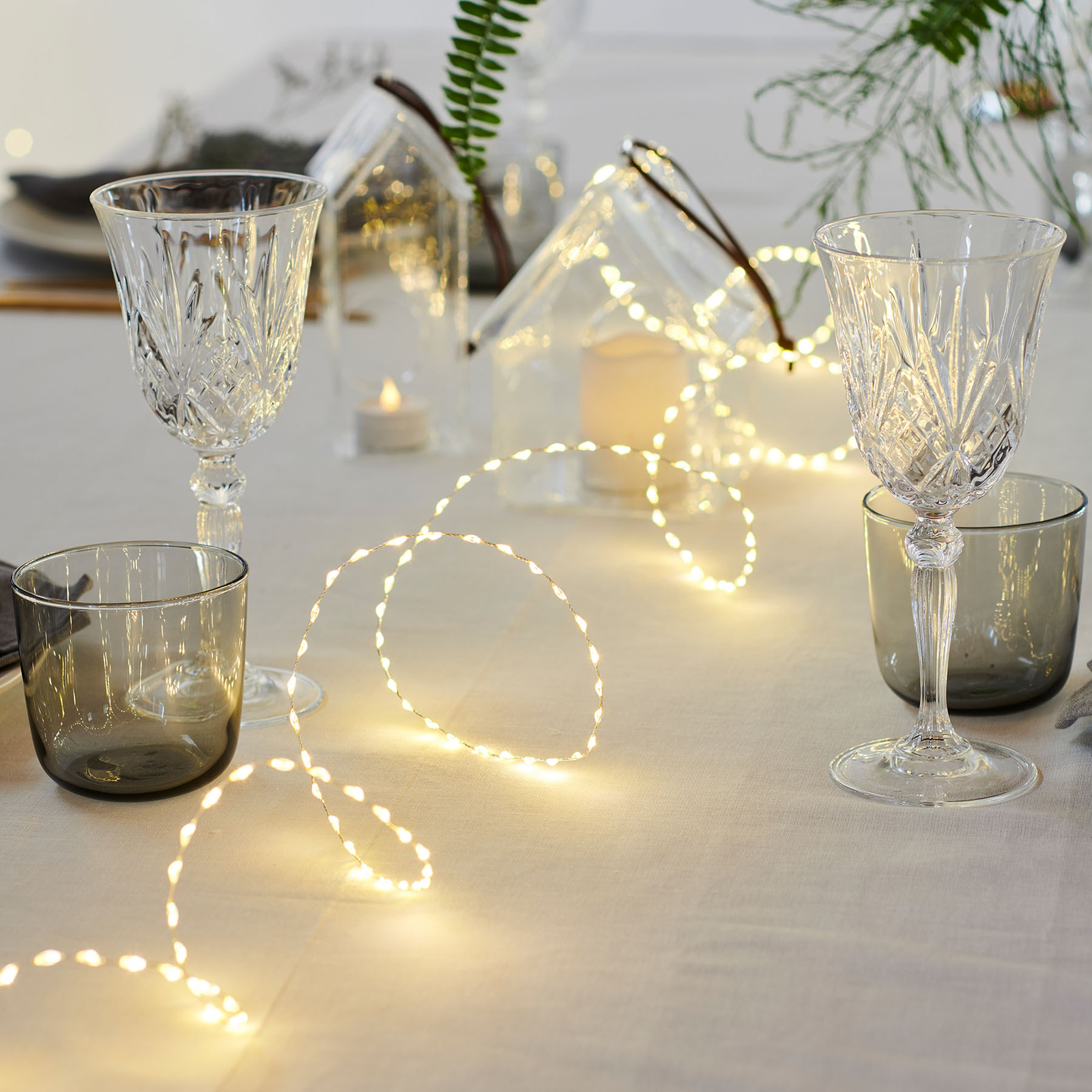 LED fairy lights Kiki, silver, 400 cm