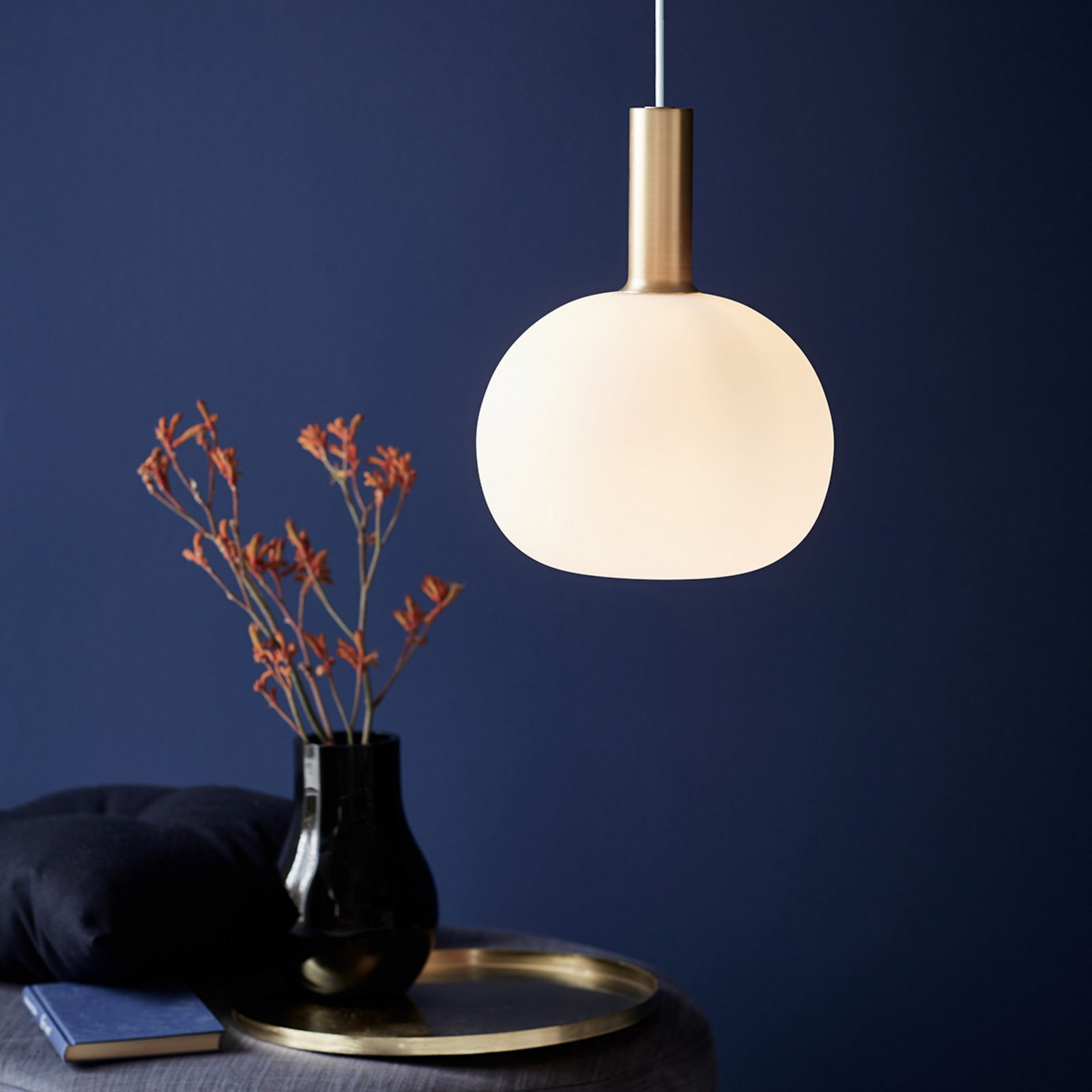 Alton hanging light, glass lampshade white Ø 25 cm