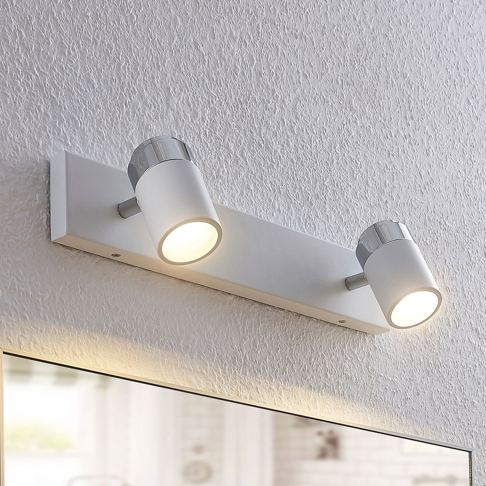 Kardo 2 Wandleuchte IP44 White/Chrome - Lindby
