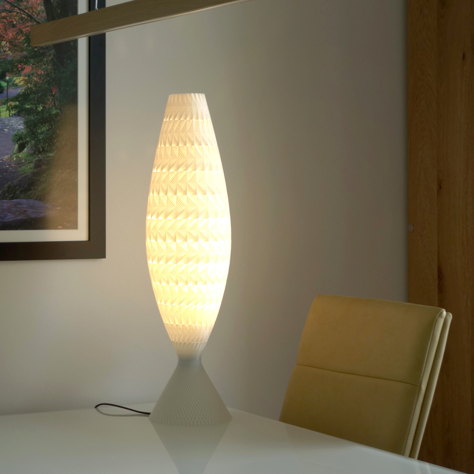 Lámpara de mesa Fraktal de biomaterial, seda, 65 cm