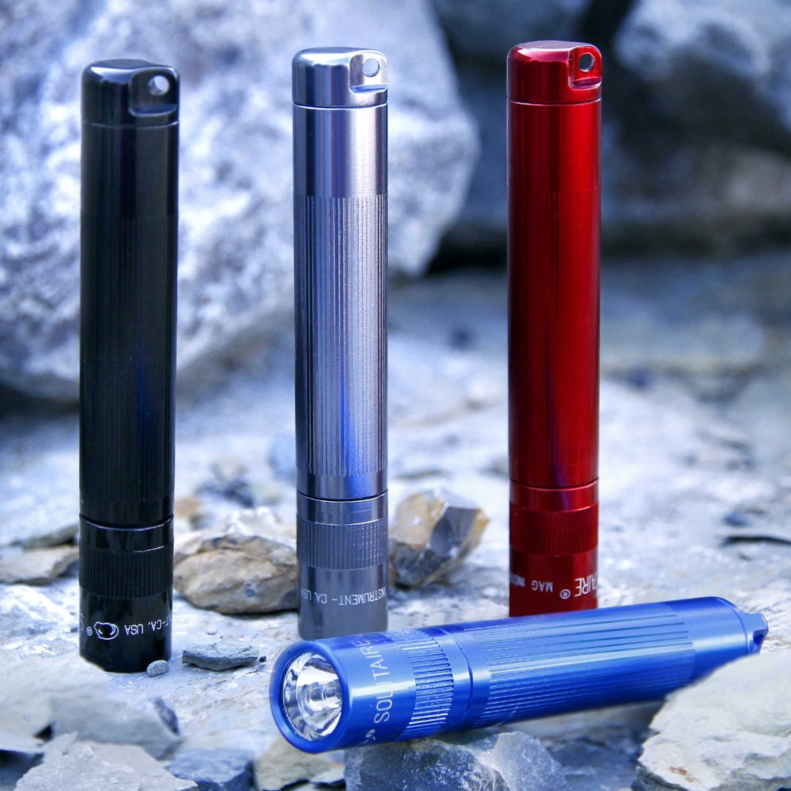 Maglite Solitaire zaklamp in rood