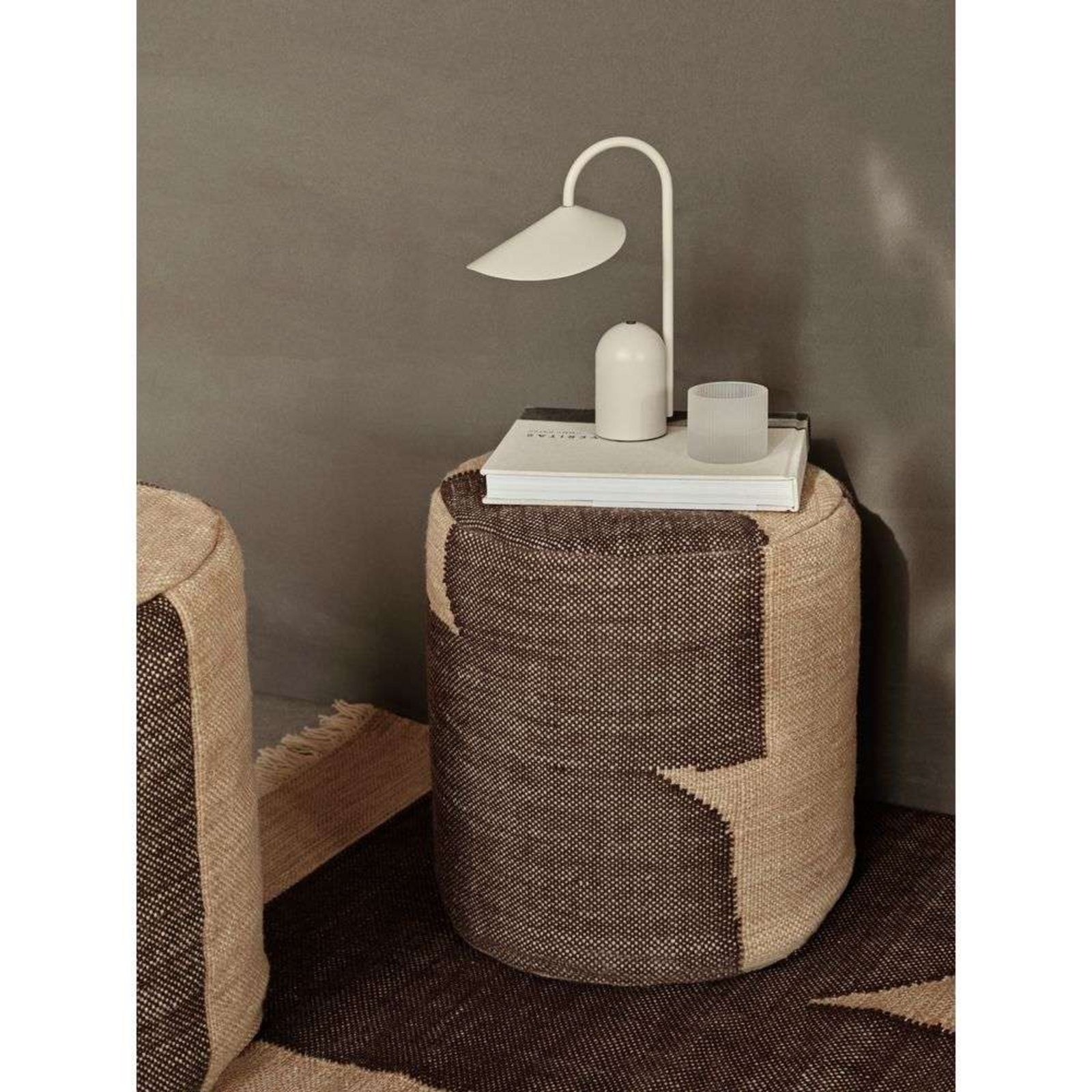 Arum Portable Veioză Cashmere - ferm LIVING